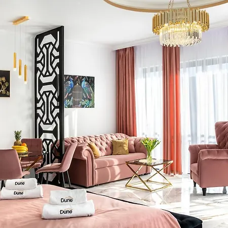 Pokoje, Noclegi, Dune * 莱鲍